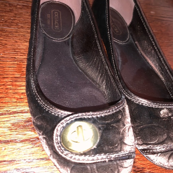 Coach Flats - Picture 2 of 5